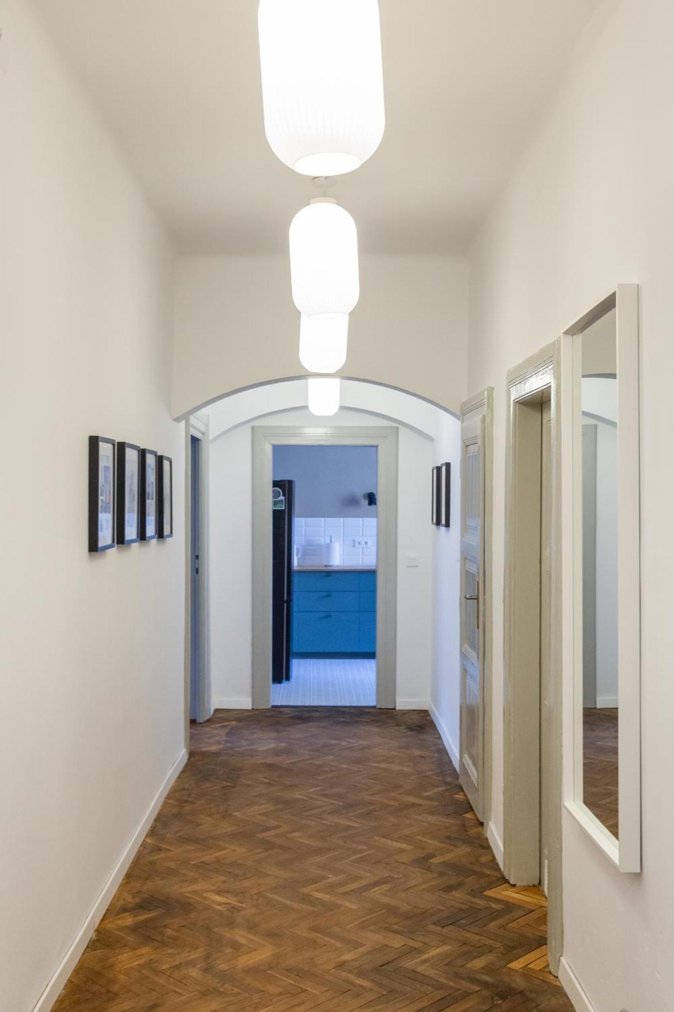 Vintage Charm,3 Bedrooms,Old Town クラクフ エクステリア 写真