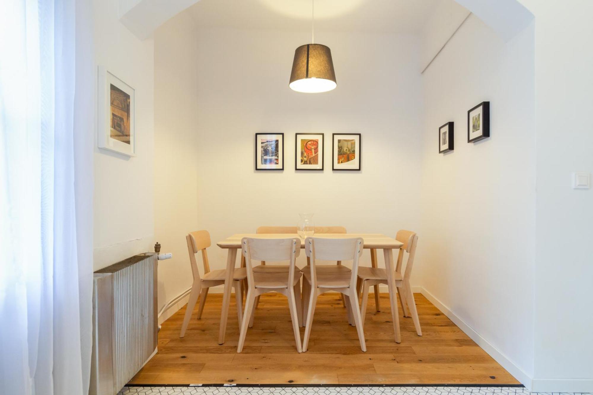 Vintage Charm,3 Bedrooms,Old Town クラクフ エクステリア 写真